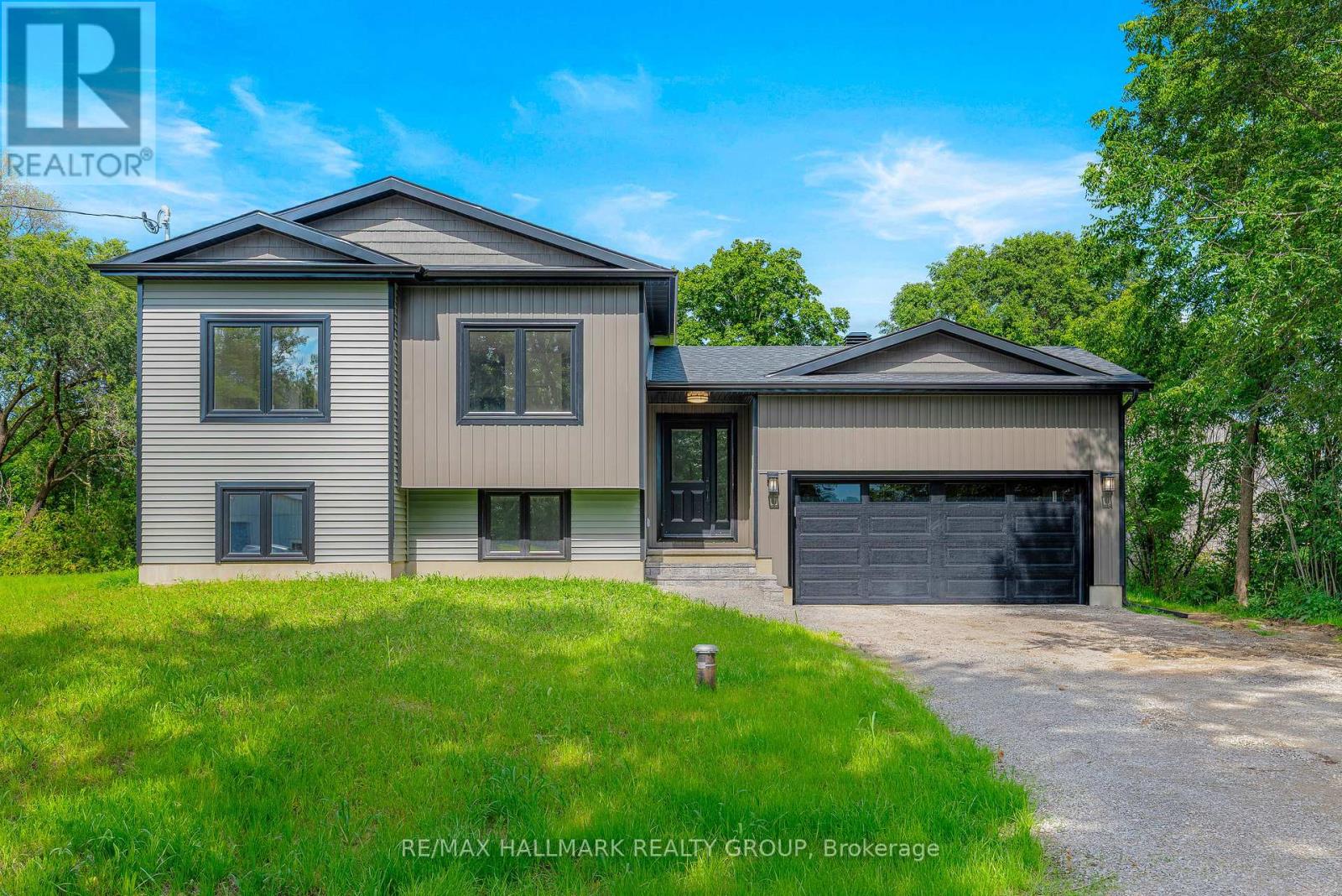 9303 Greenbush