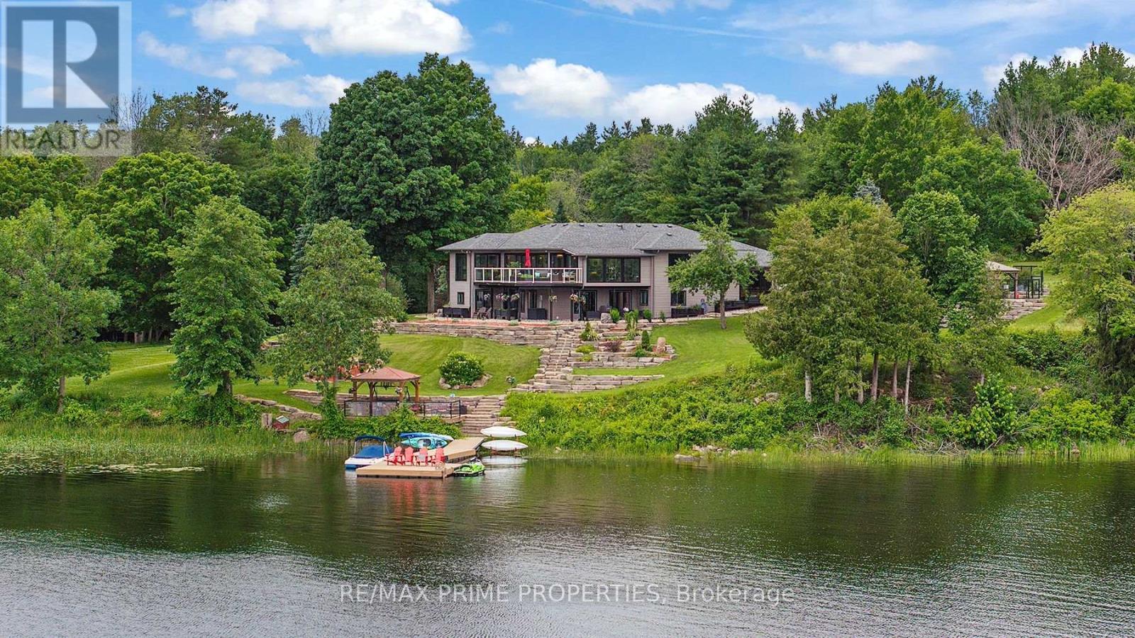 120 Black Lake