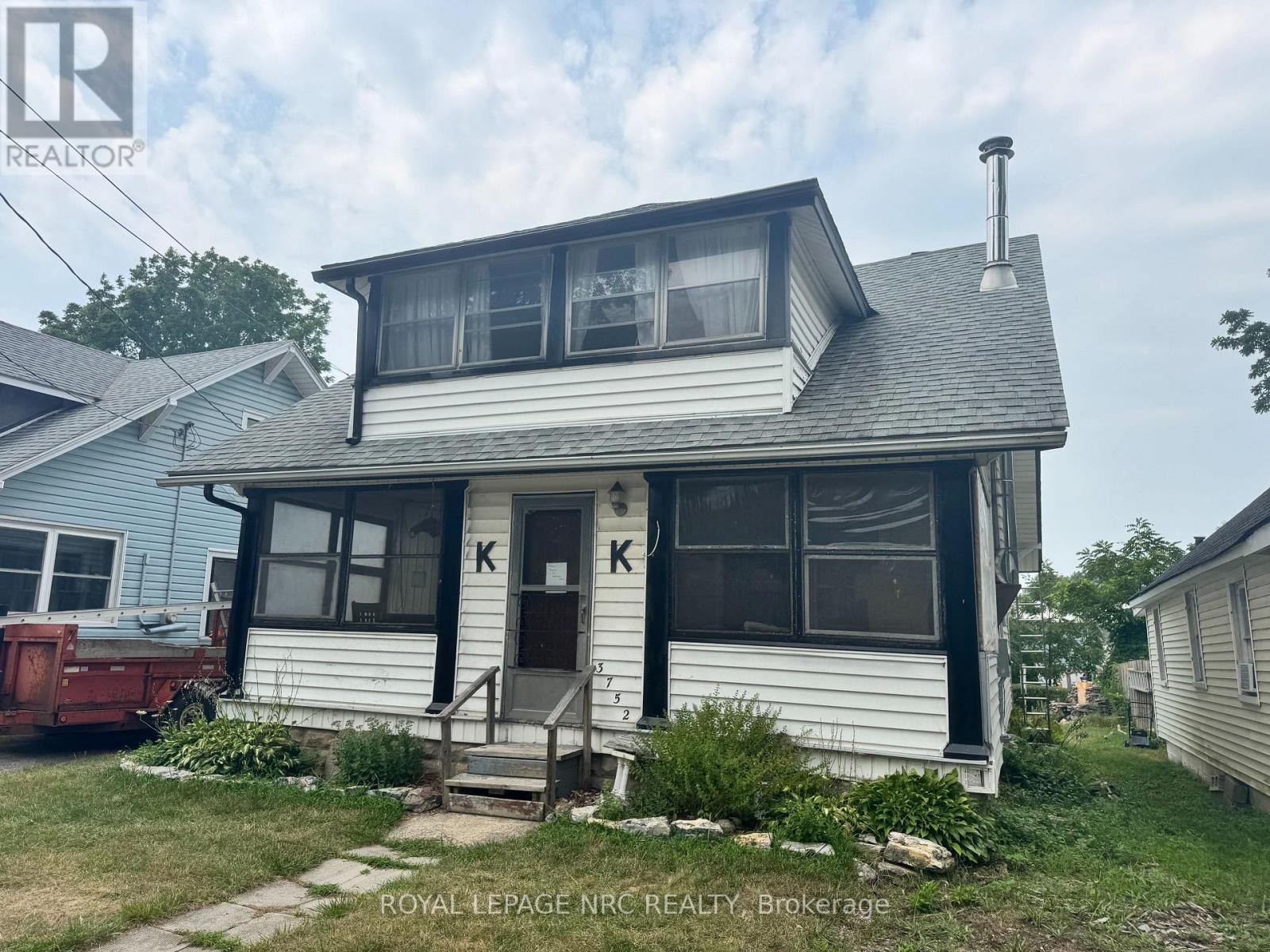 3752 Crystal Beach