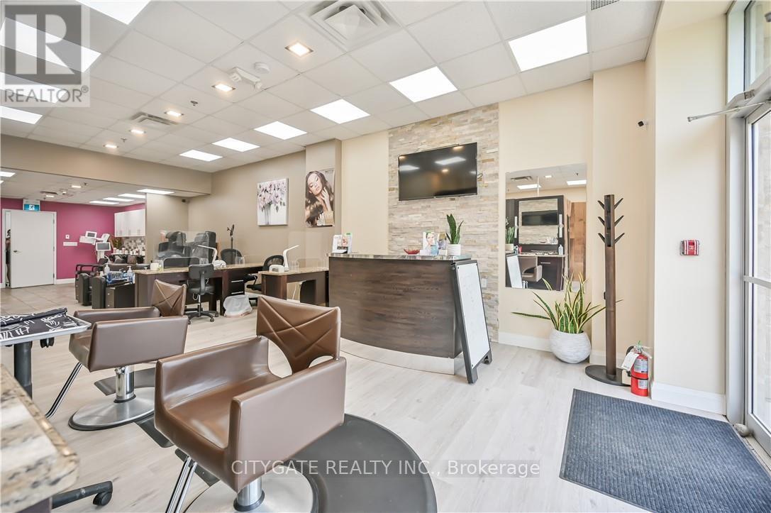 1686 Main Unit 1B