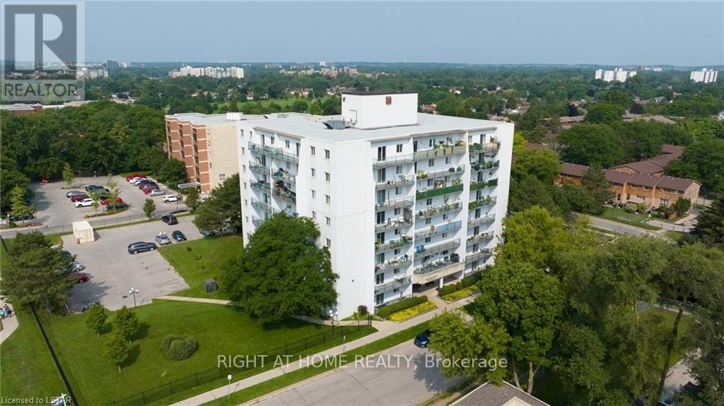 986 Huron Unit 801