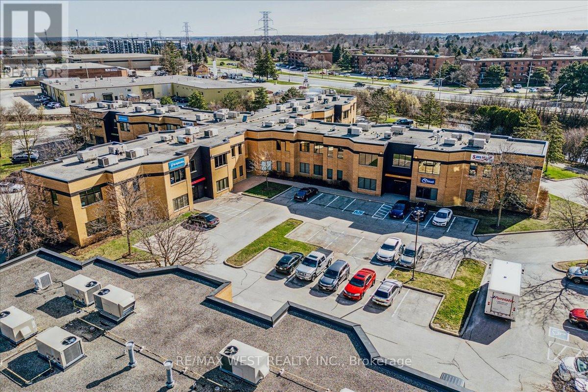 J202 - 155 FROBISHER DRIVE, Waterloo