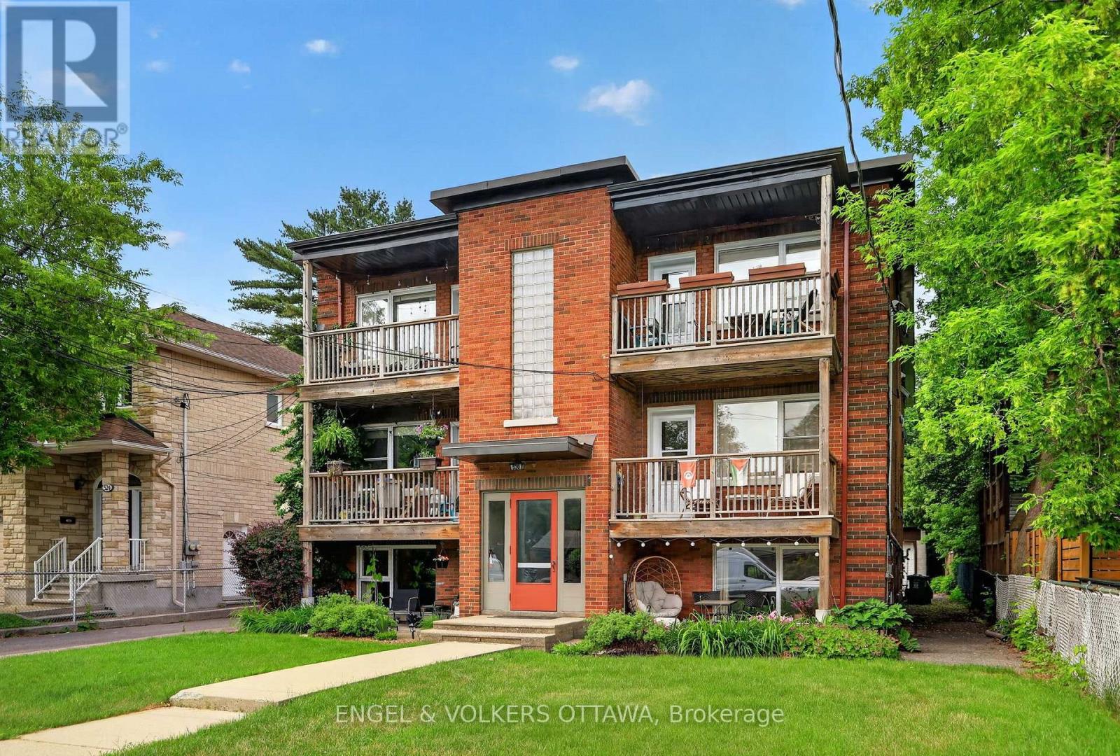 520 Hilson