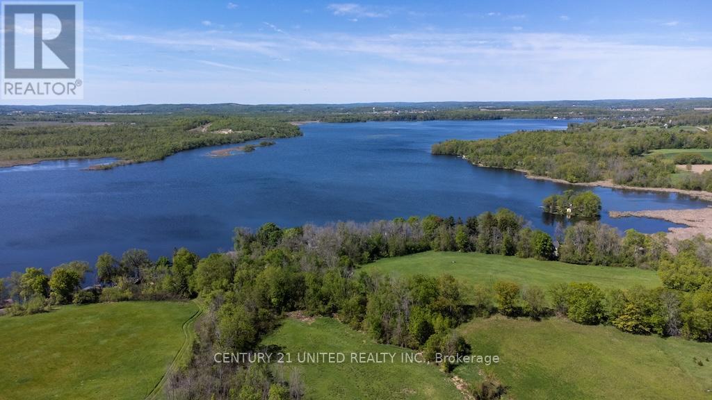 00 Hickory Bay photo 2