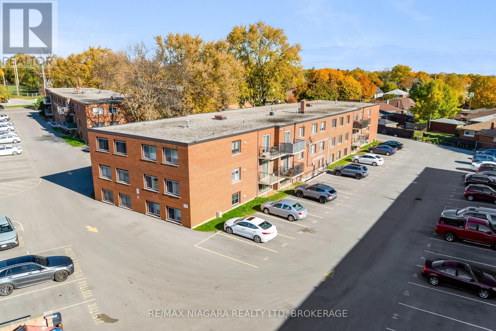 452 Carlton Unit 25