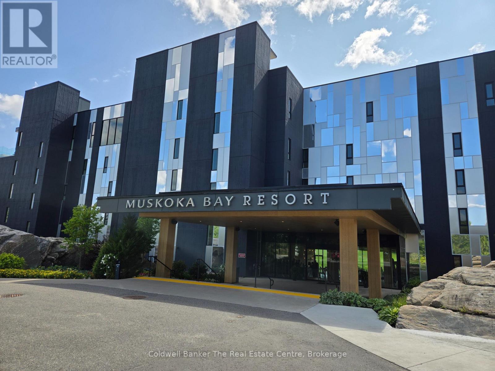 120 Carrick Unit 305