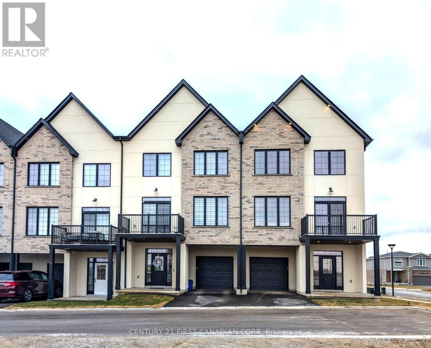 235 Kennington Unit 38