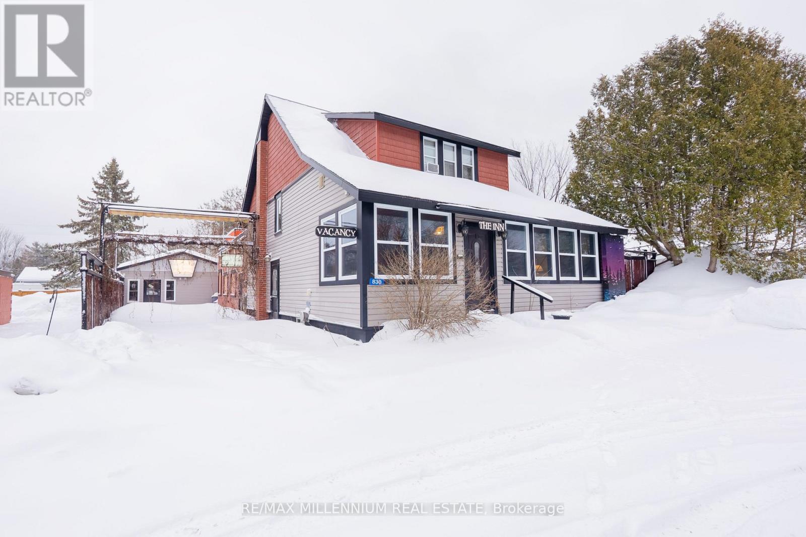 830 Muskoka