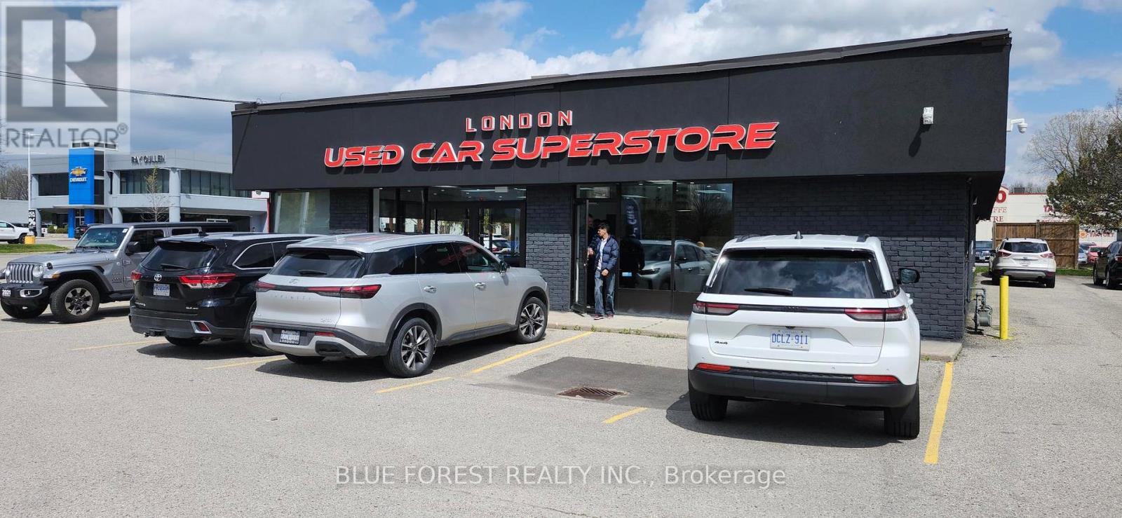 746 Wharncliffe