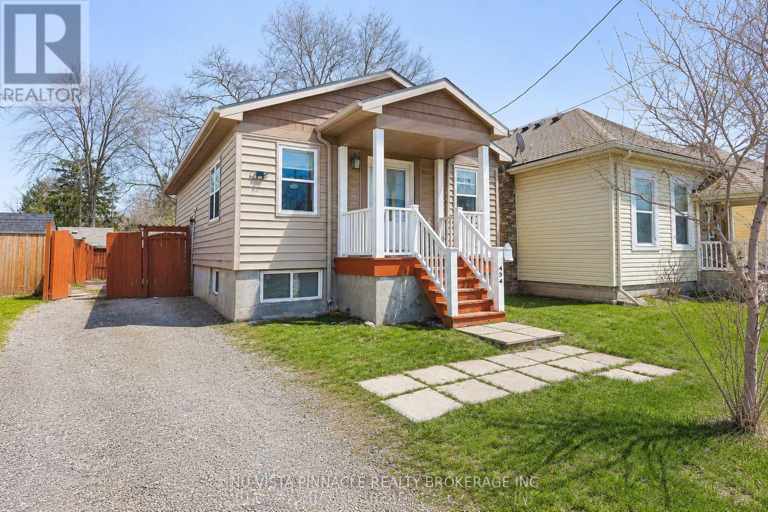 434 Egerton