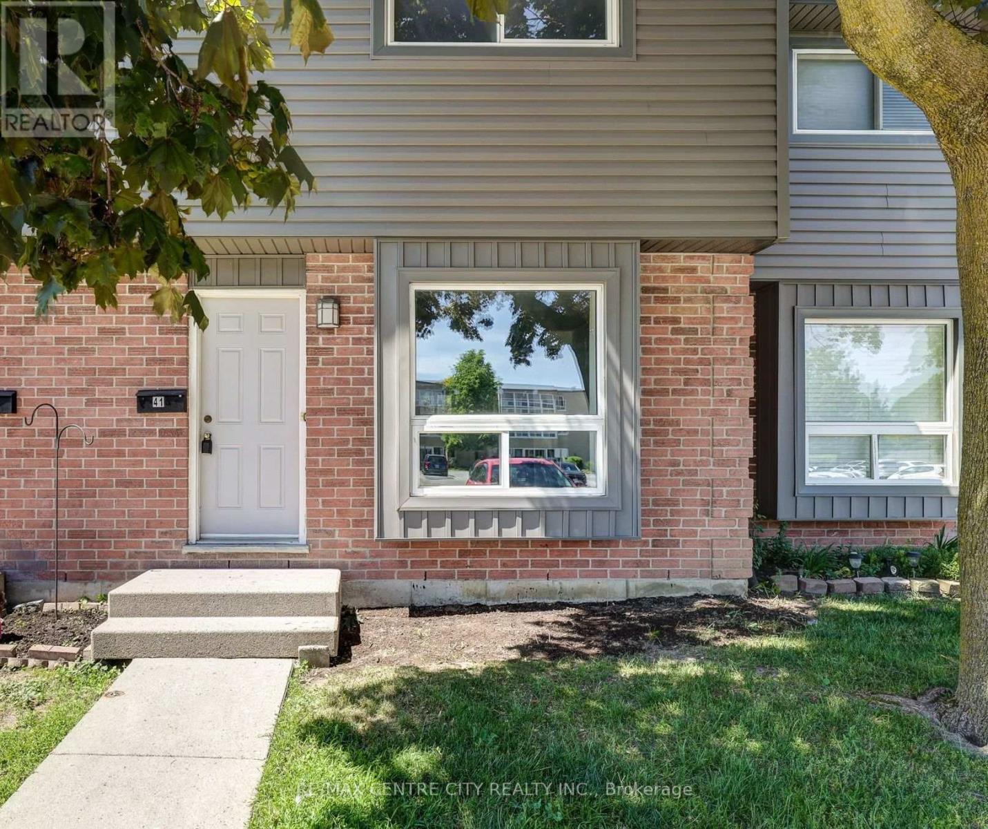 1443 Huron Unit 41 photo 2