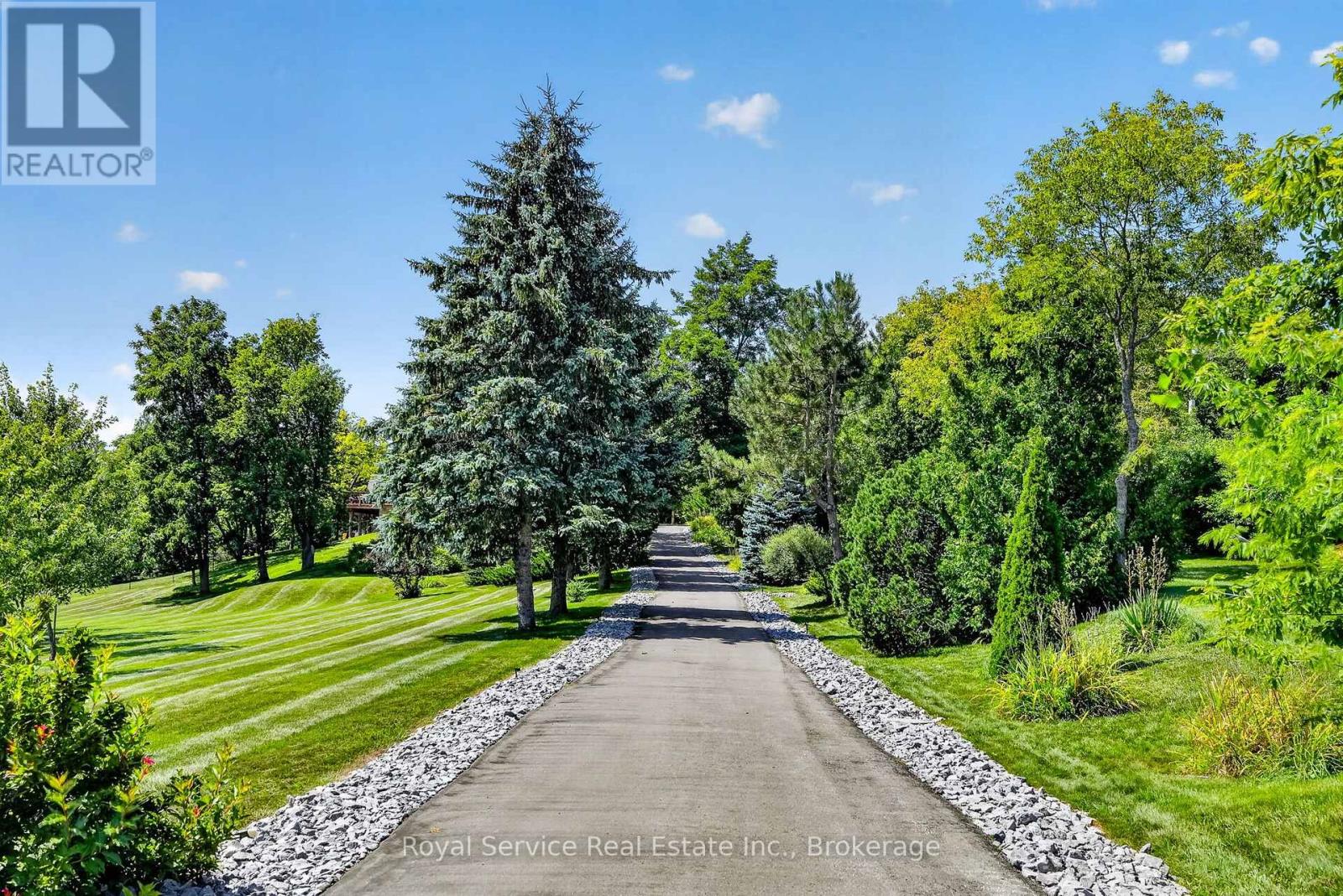 4374 Morton photo 4