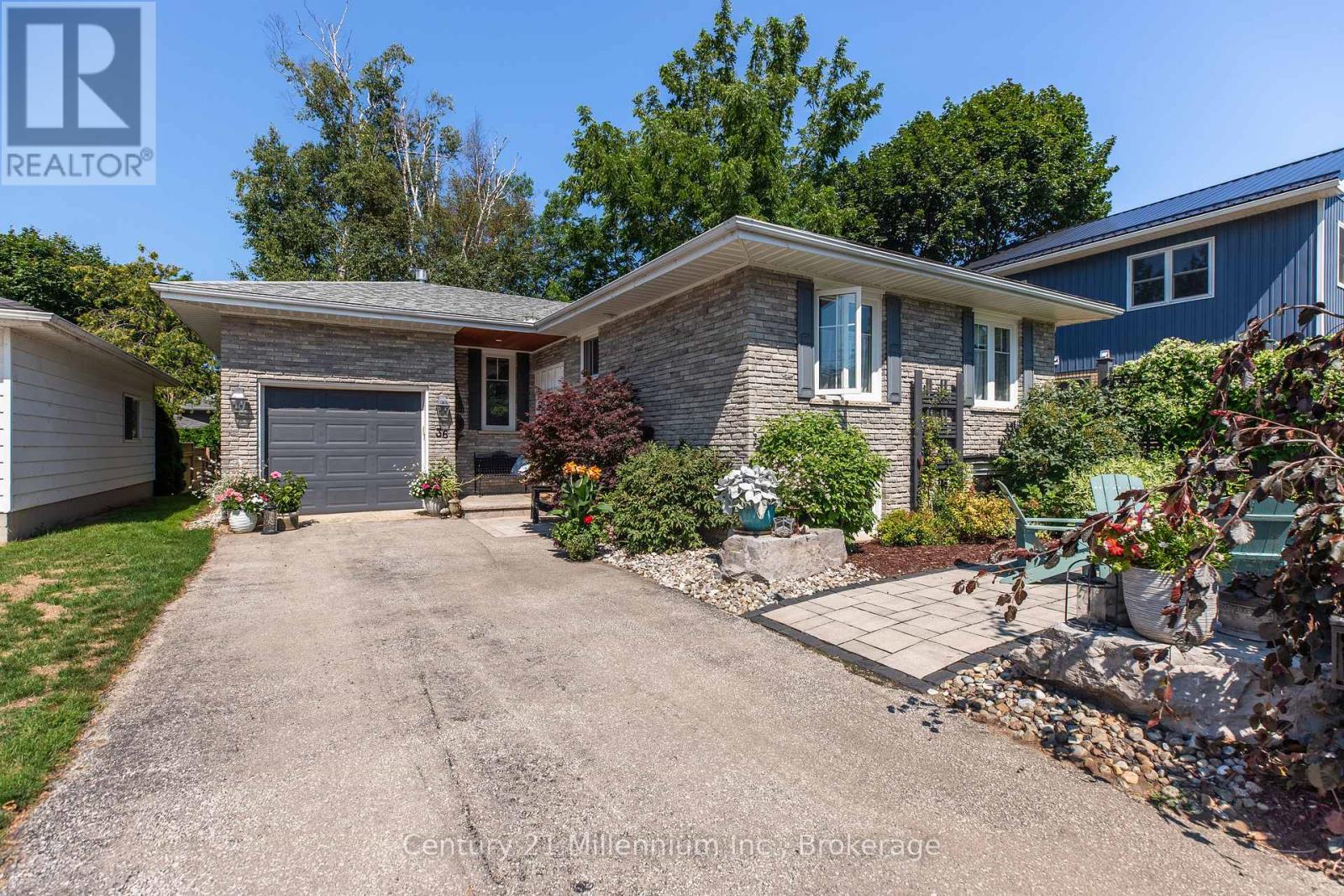 36 Huron