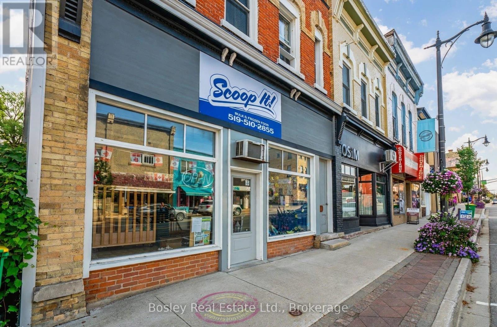 30 Elora