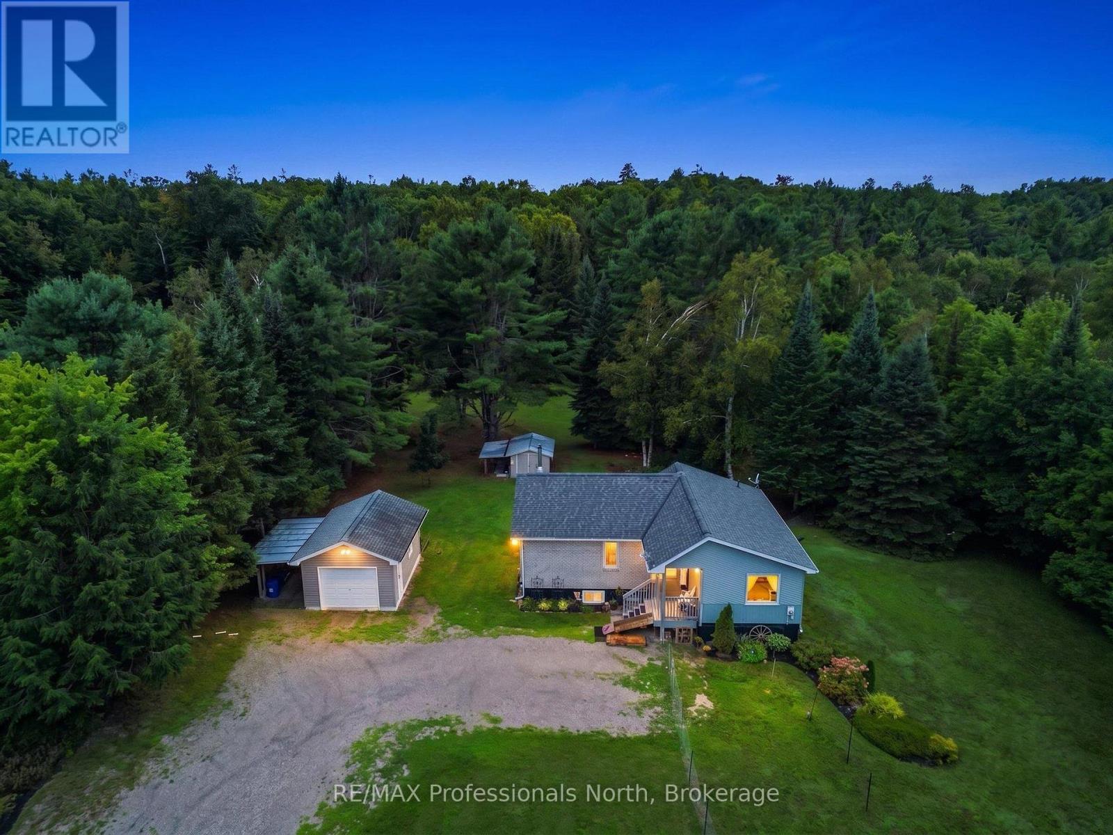 1297 Hunter Creek