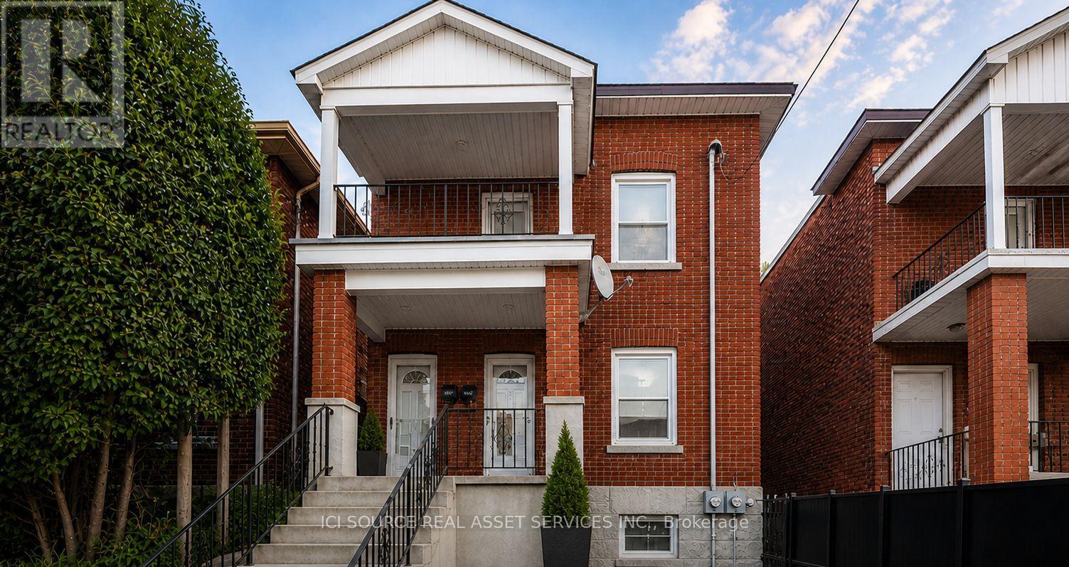 113 Fairmont