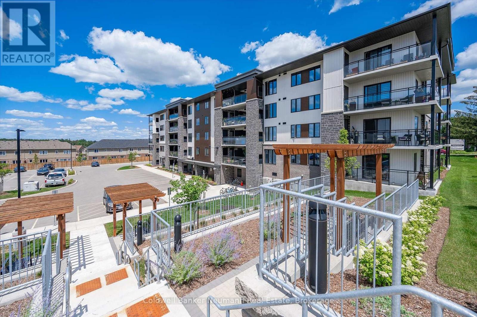 104 Summit Ridge Unit 102