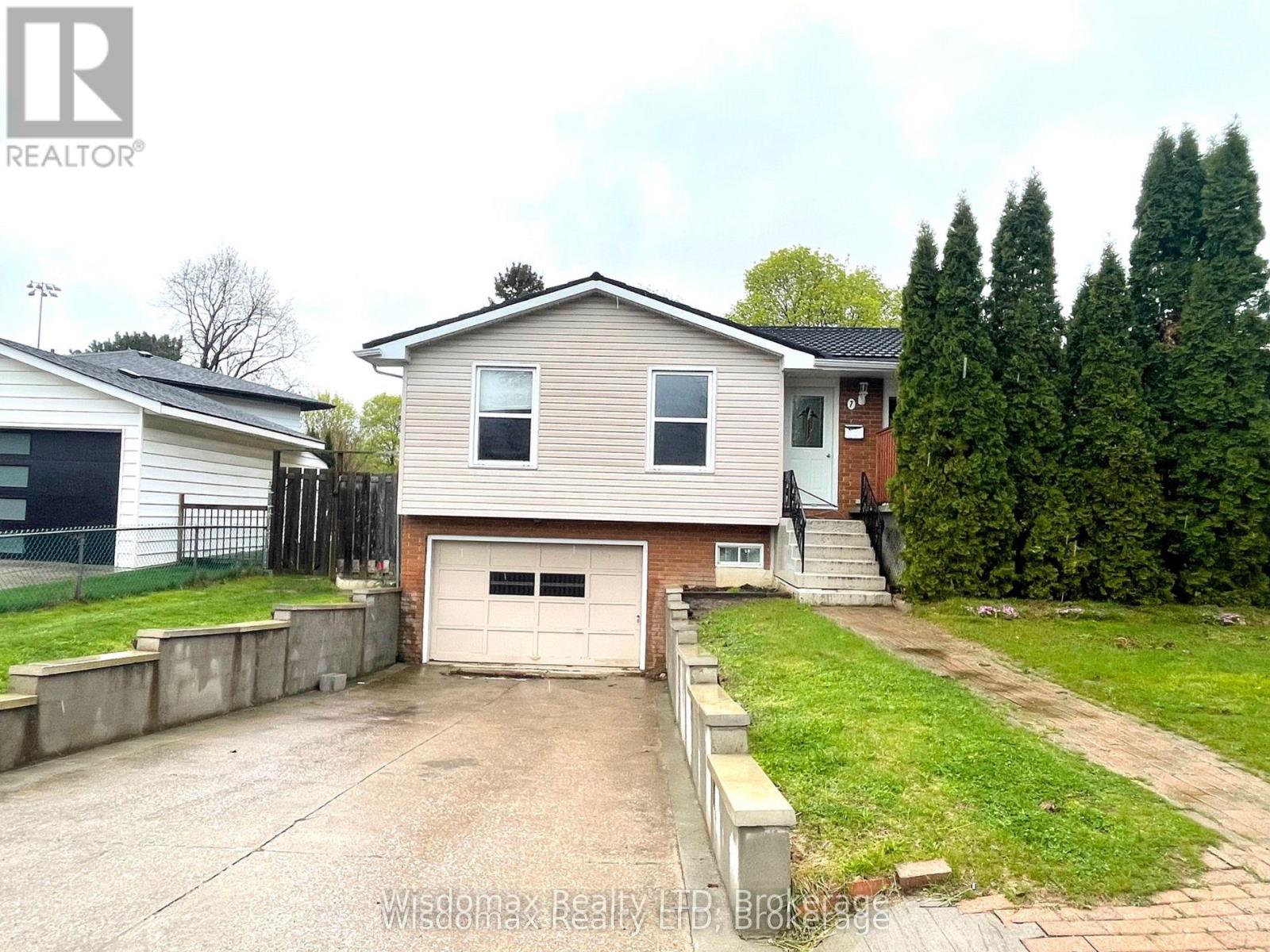 7 GREENMEADOW