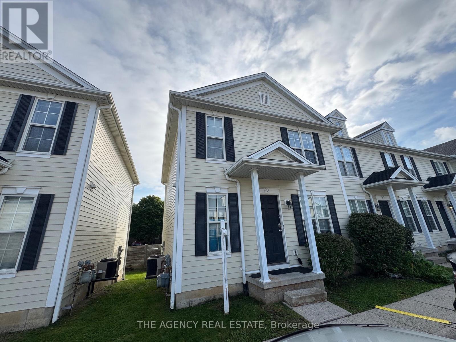 600 Sarnia Unit 23