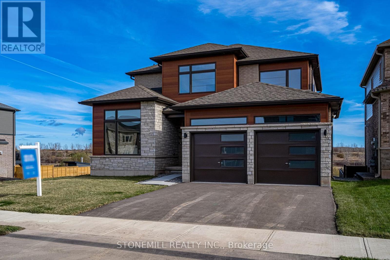 156 Shoreview