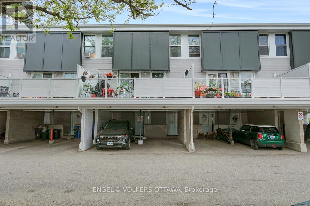 3445 Uplands Unit 133