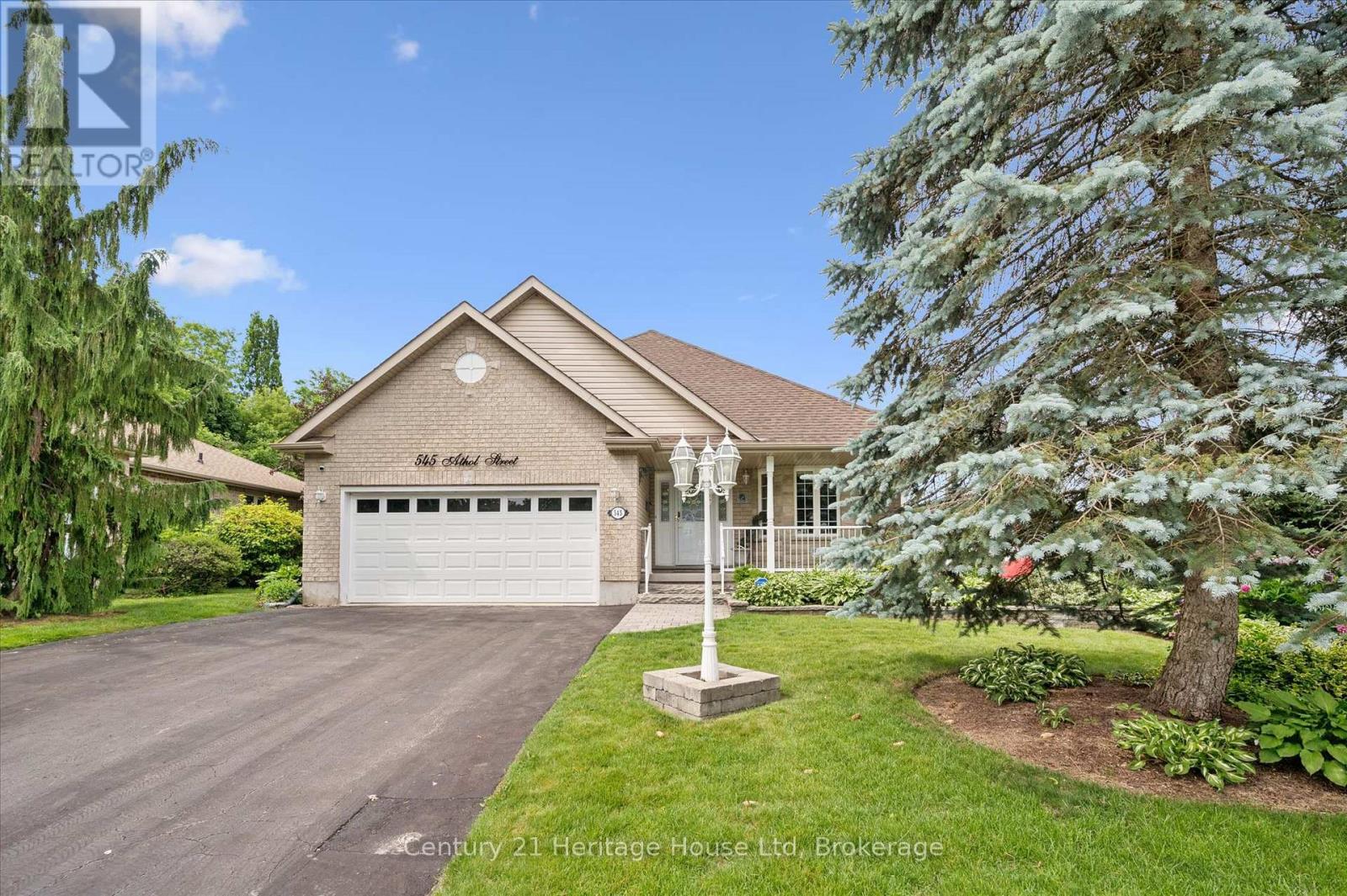 545 Athol