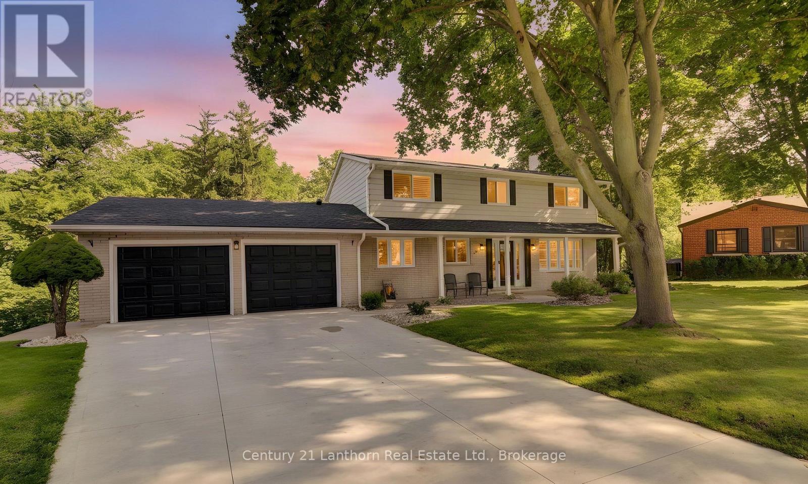 23 West Cove photo 2