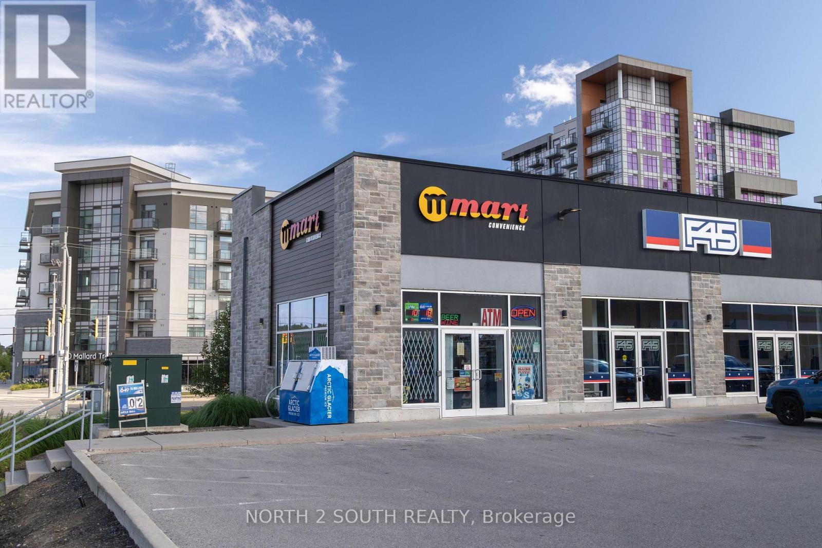 477 Dundas Unit 5