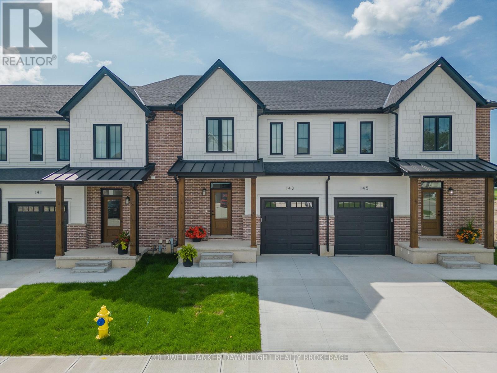147 Scotts Unit 11