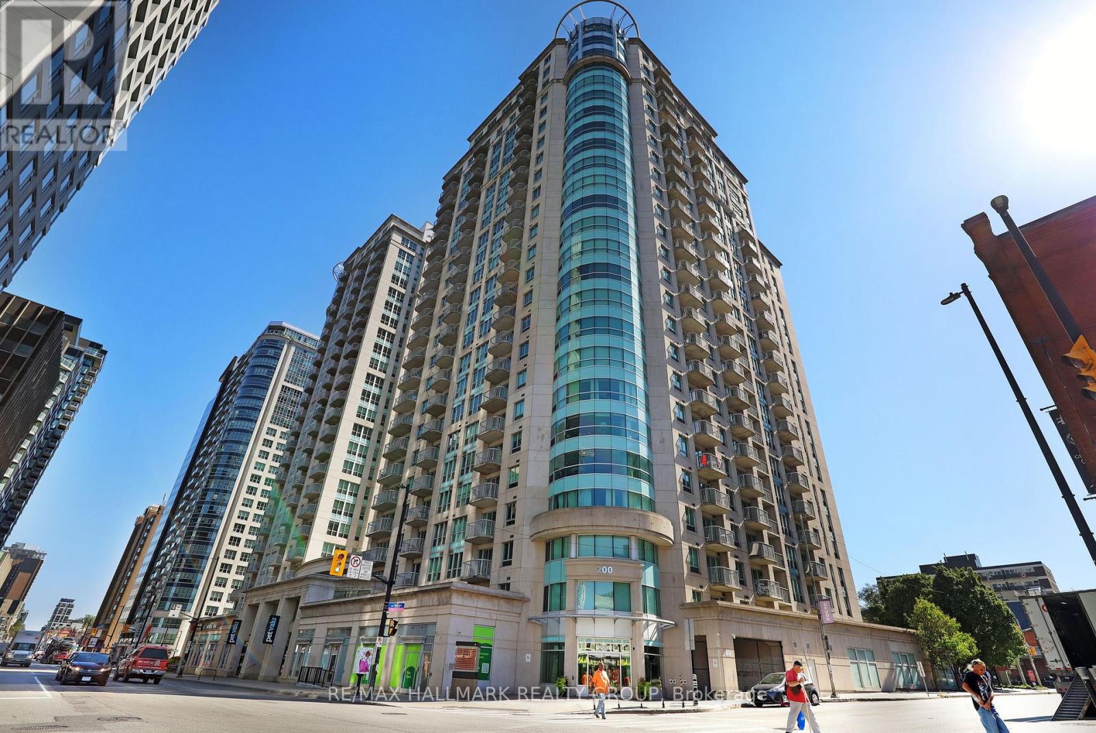 200 Rideau Unit 504 photo 2