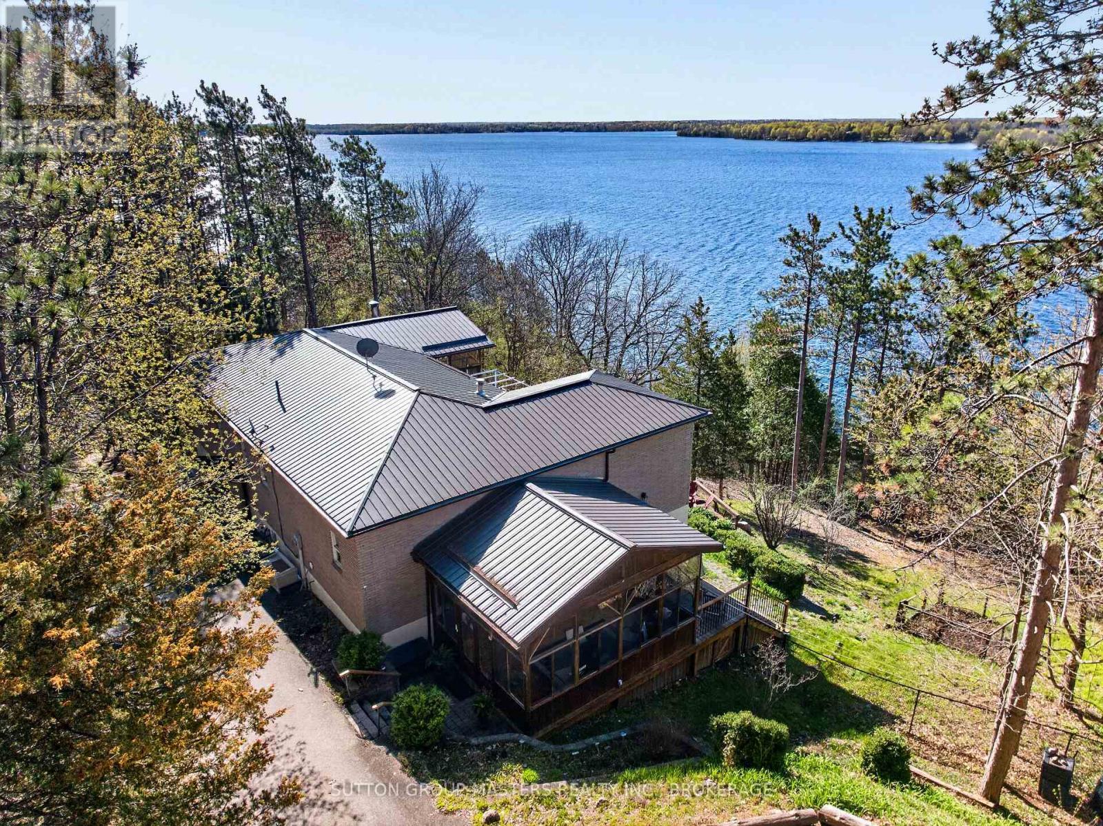 715 North Shore