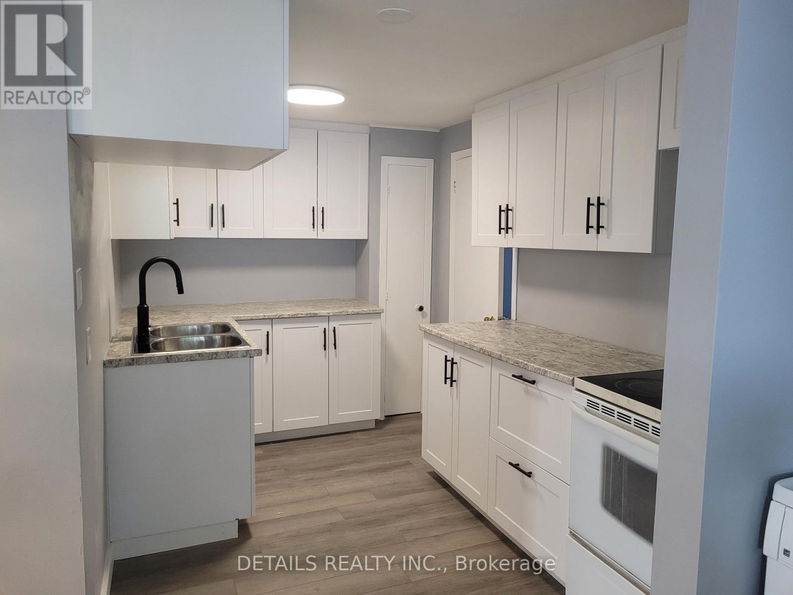 4559 Ste Catherine