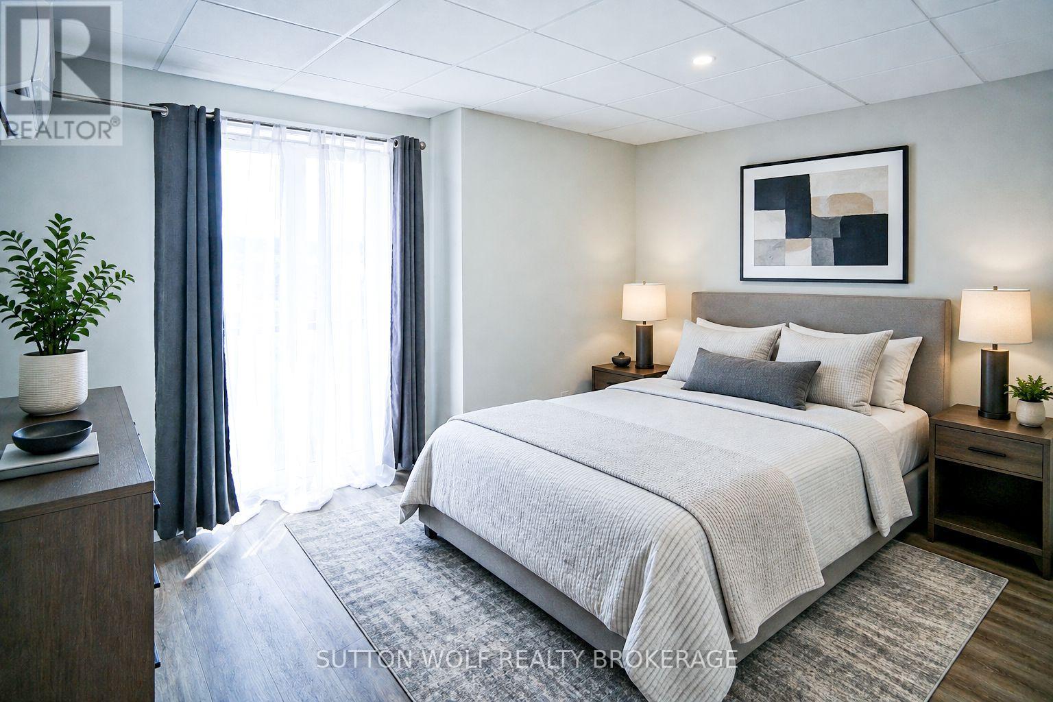19 Centre Unit 301