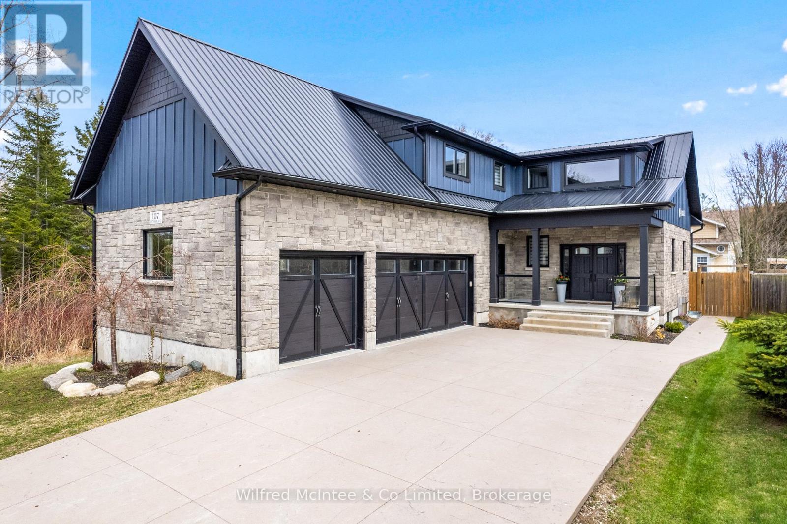 107 Ottawa