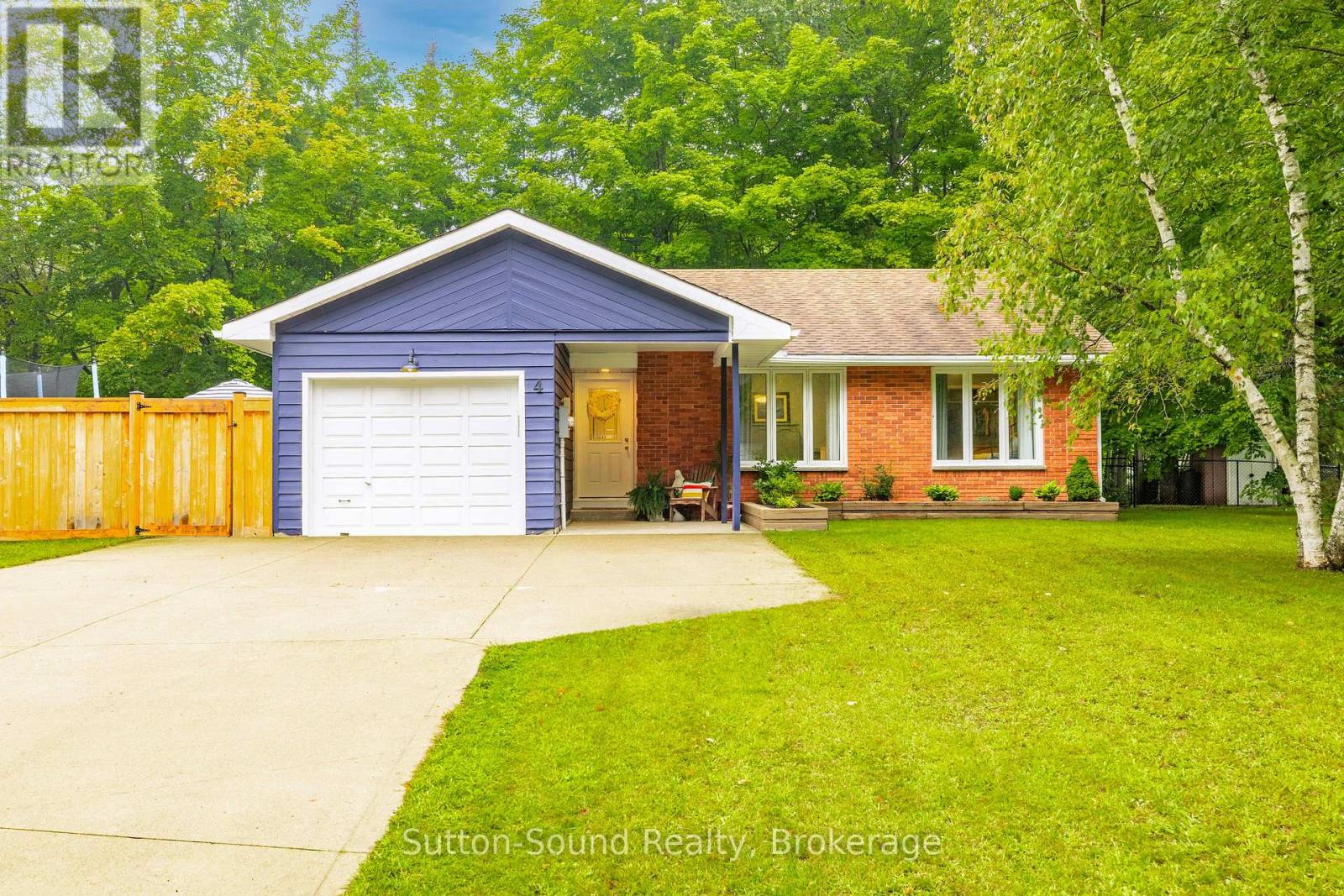 4 Maplewood