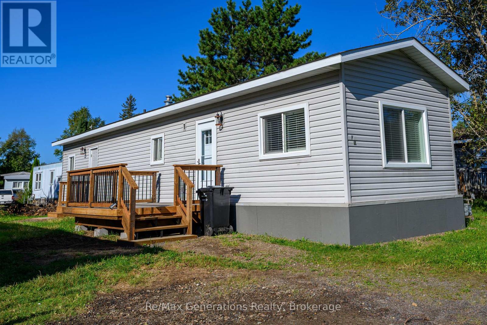 1055 Chippewa Unit F3
