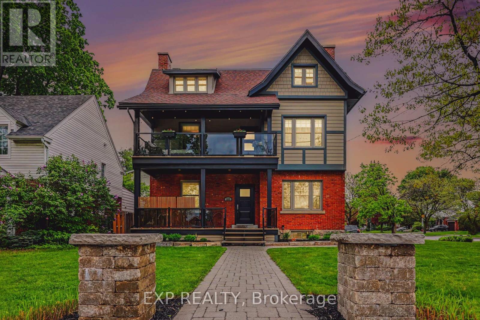 559 Parkdale