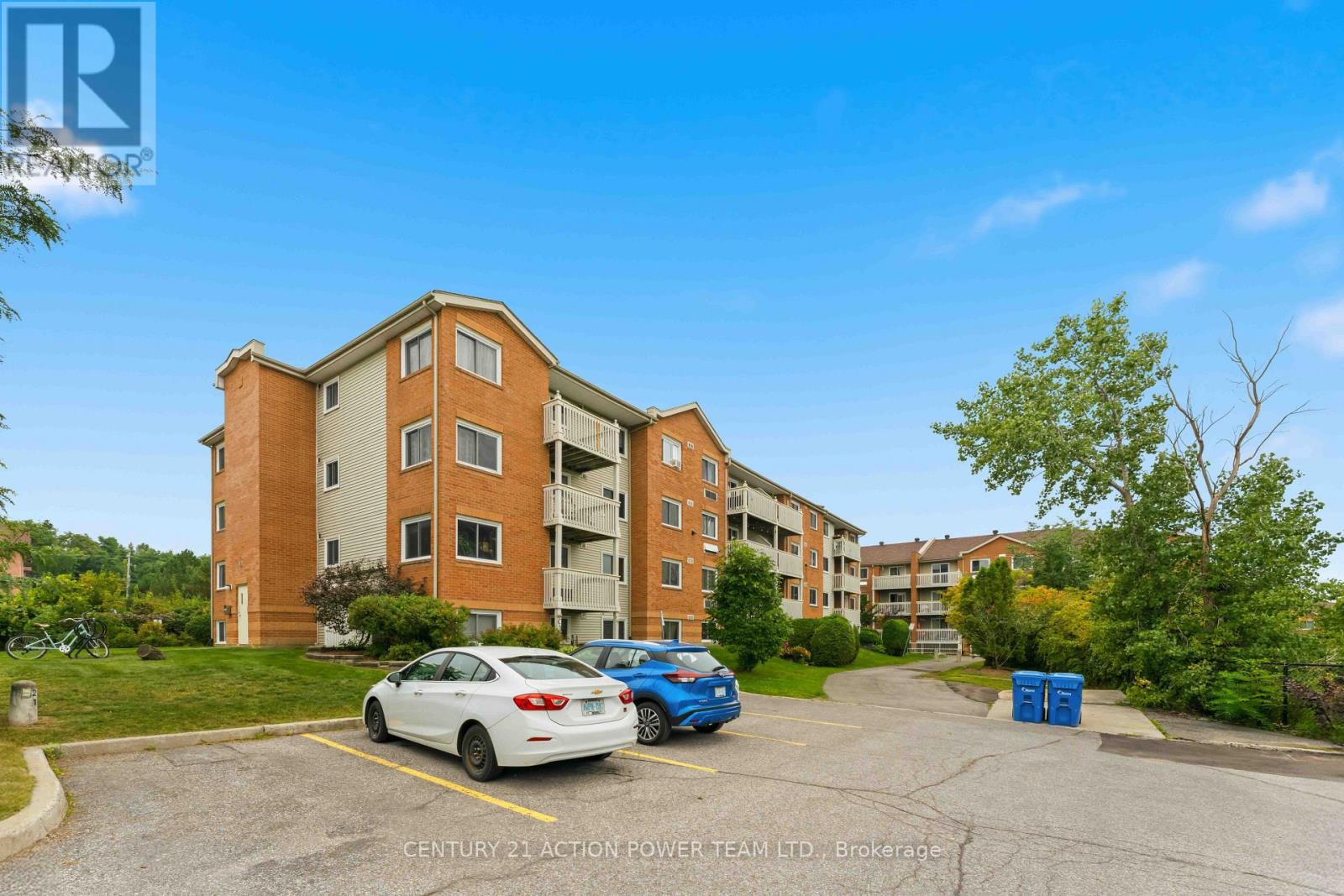 345 Centrum Unit 115