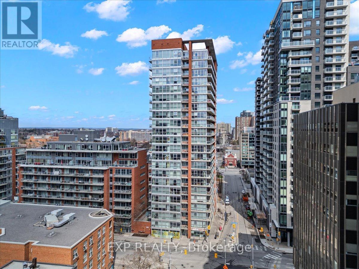 179 GEORGE Unit 603 photo 2