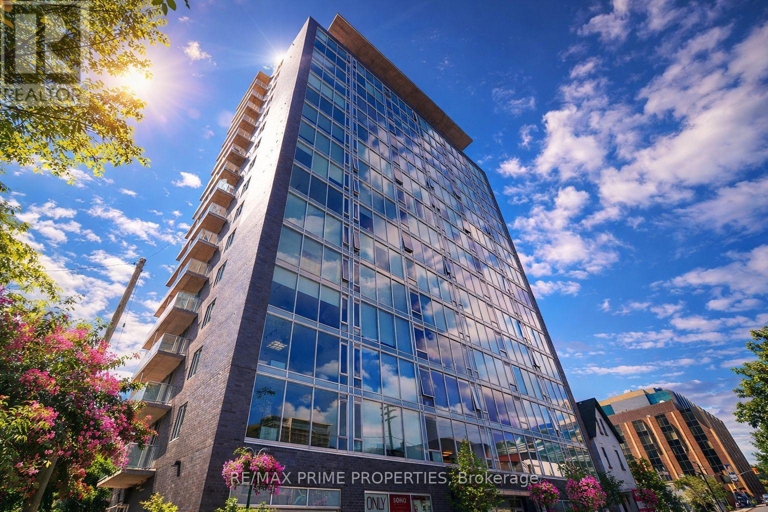 300 Lisgar Unit 506