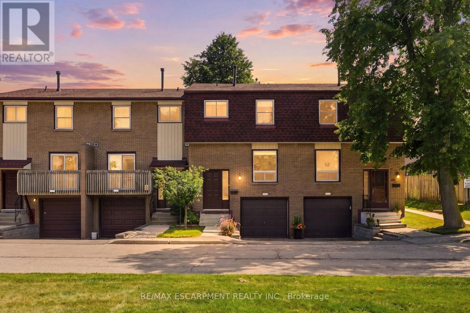 1115 Paramount Unit 50
