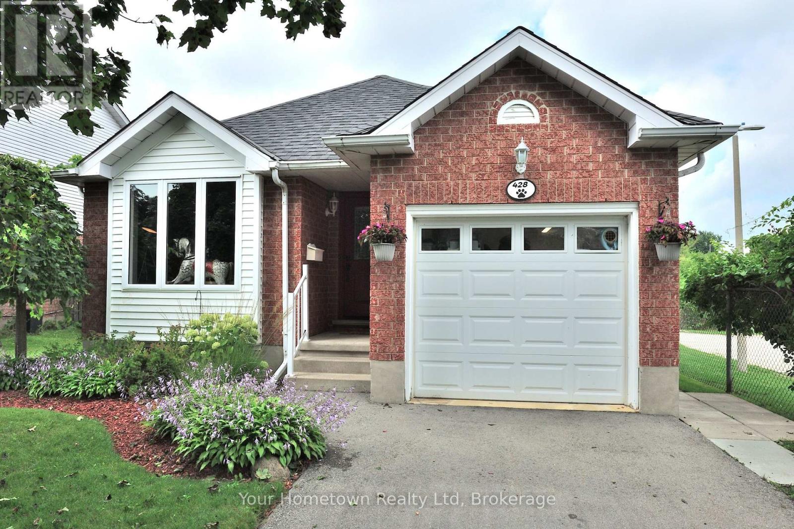 428 Flannery
