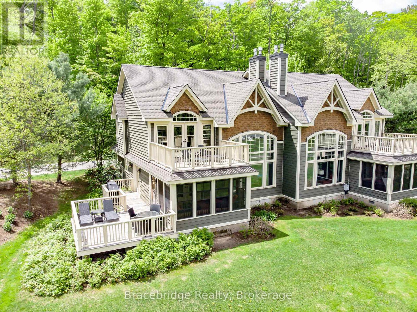 3876 Muskoka Rd 118