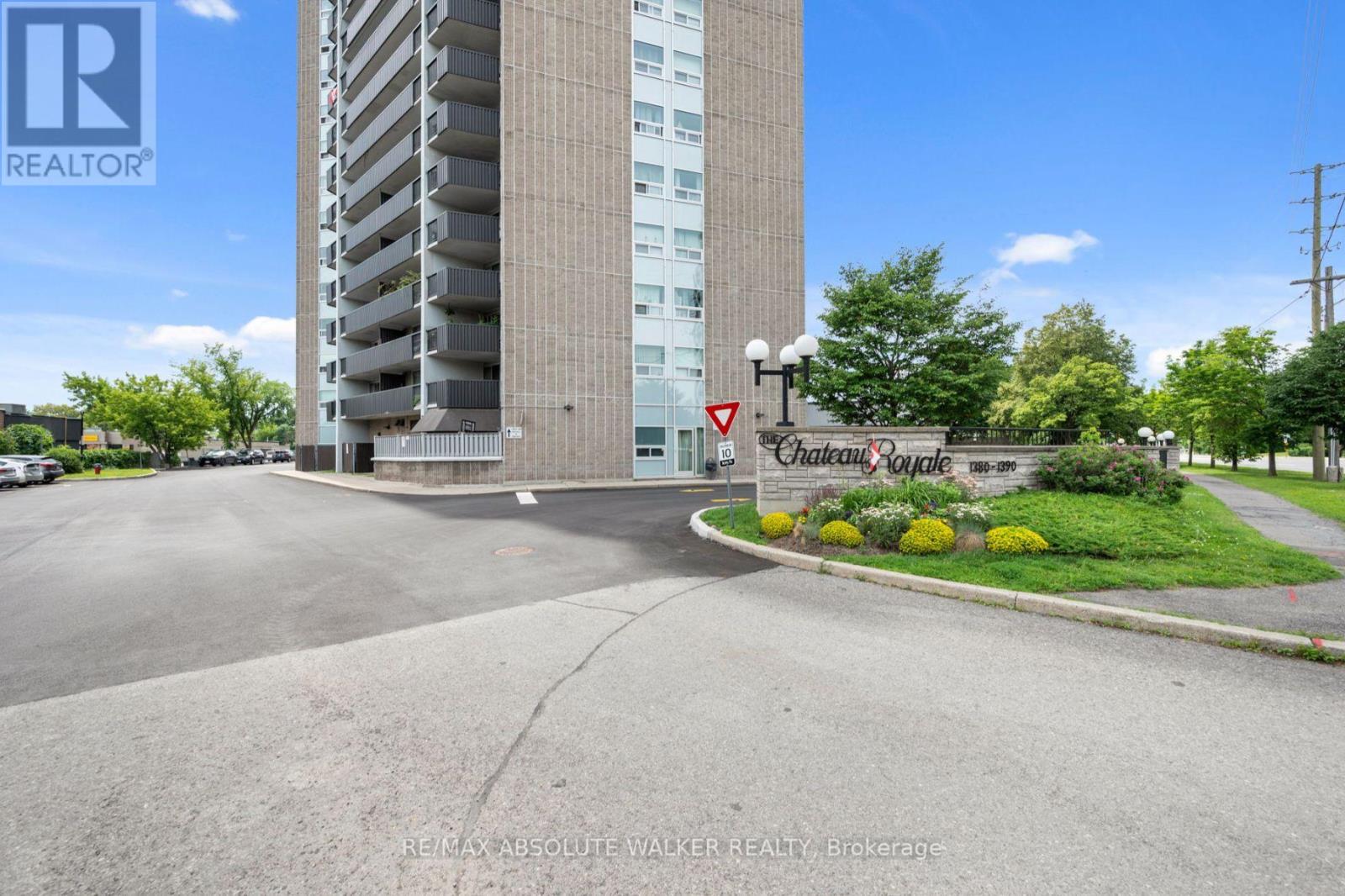 1380 Prince Of Wales Unit PH6