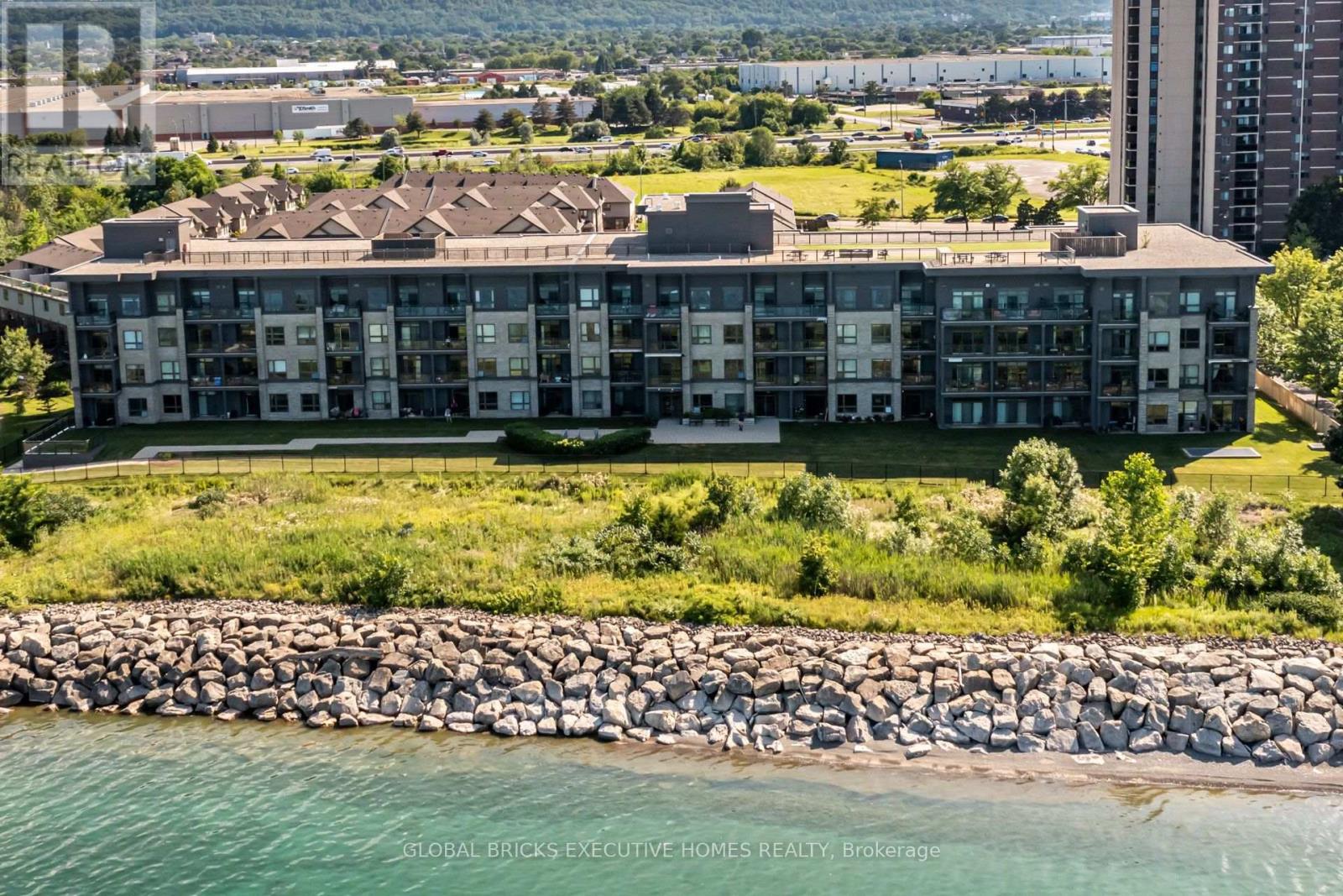 35 Southshore Unit #106