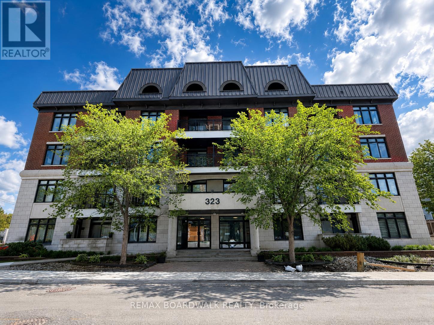 323 Winona Unit 306