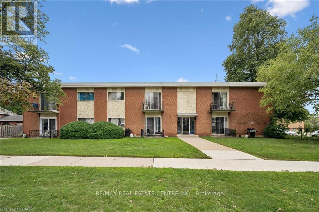 25 WALTON