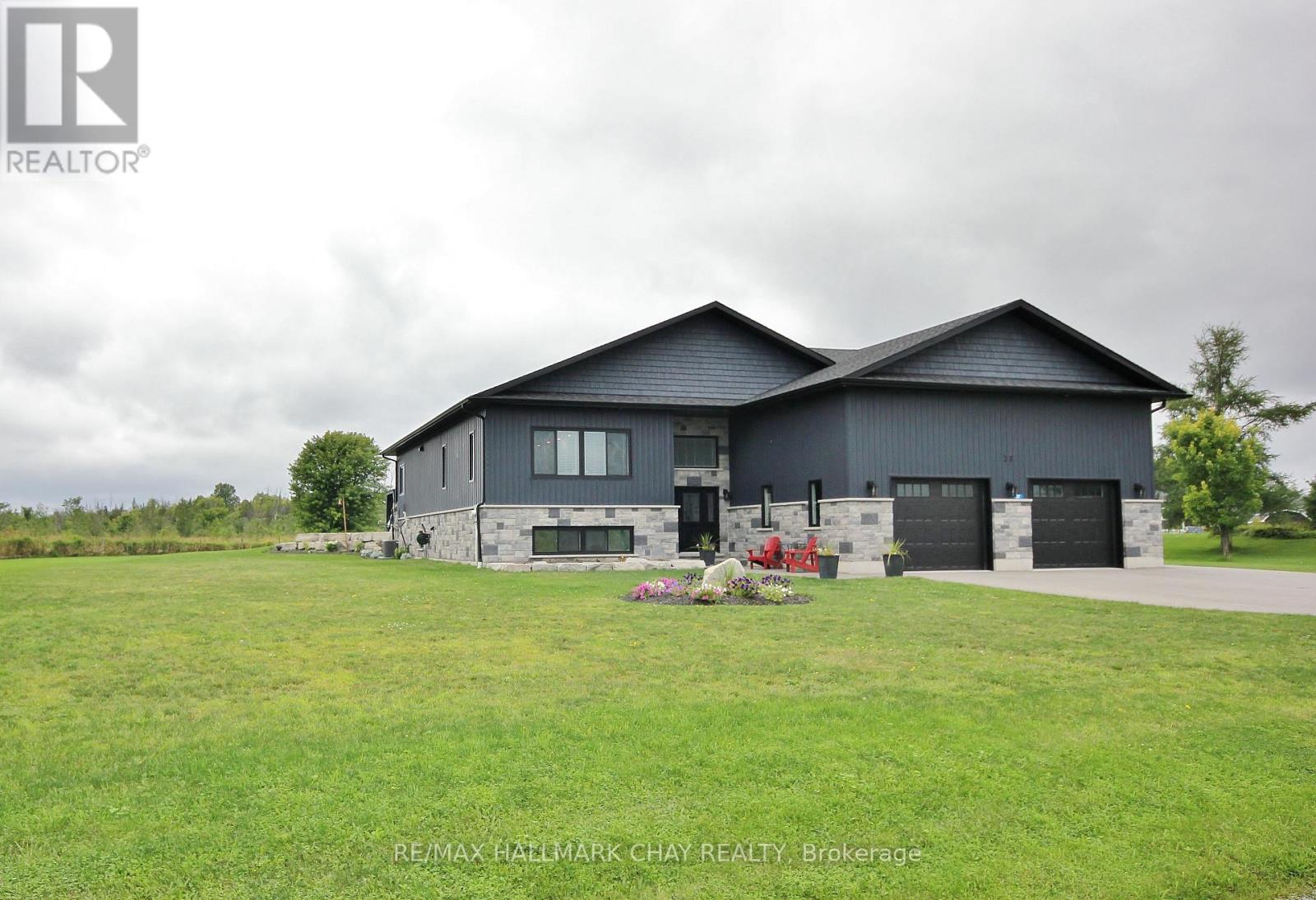 37 HILLSIDE