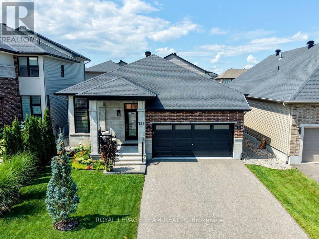 729 Carnelian