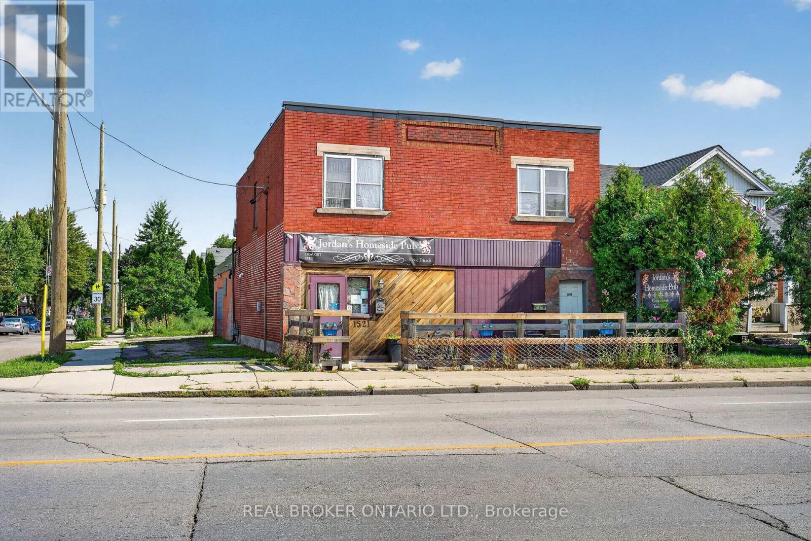 1523 Main